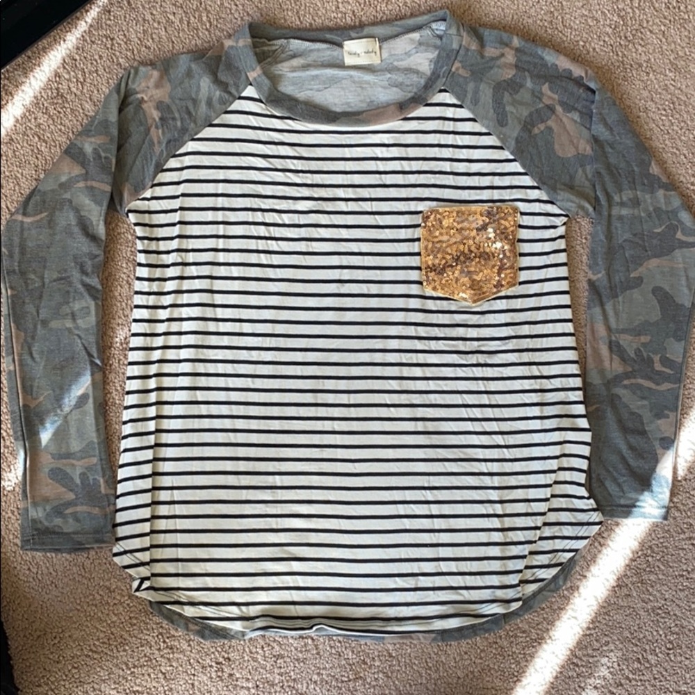NWOT Lovely Melody Long Sleeve Shirt